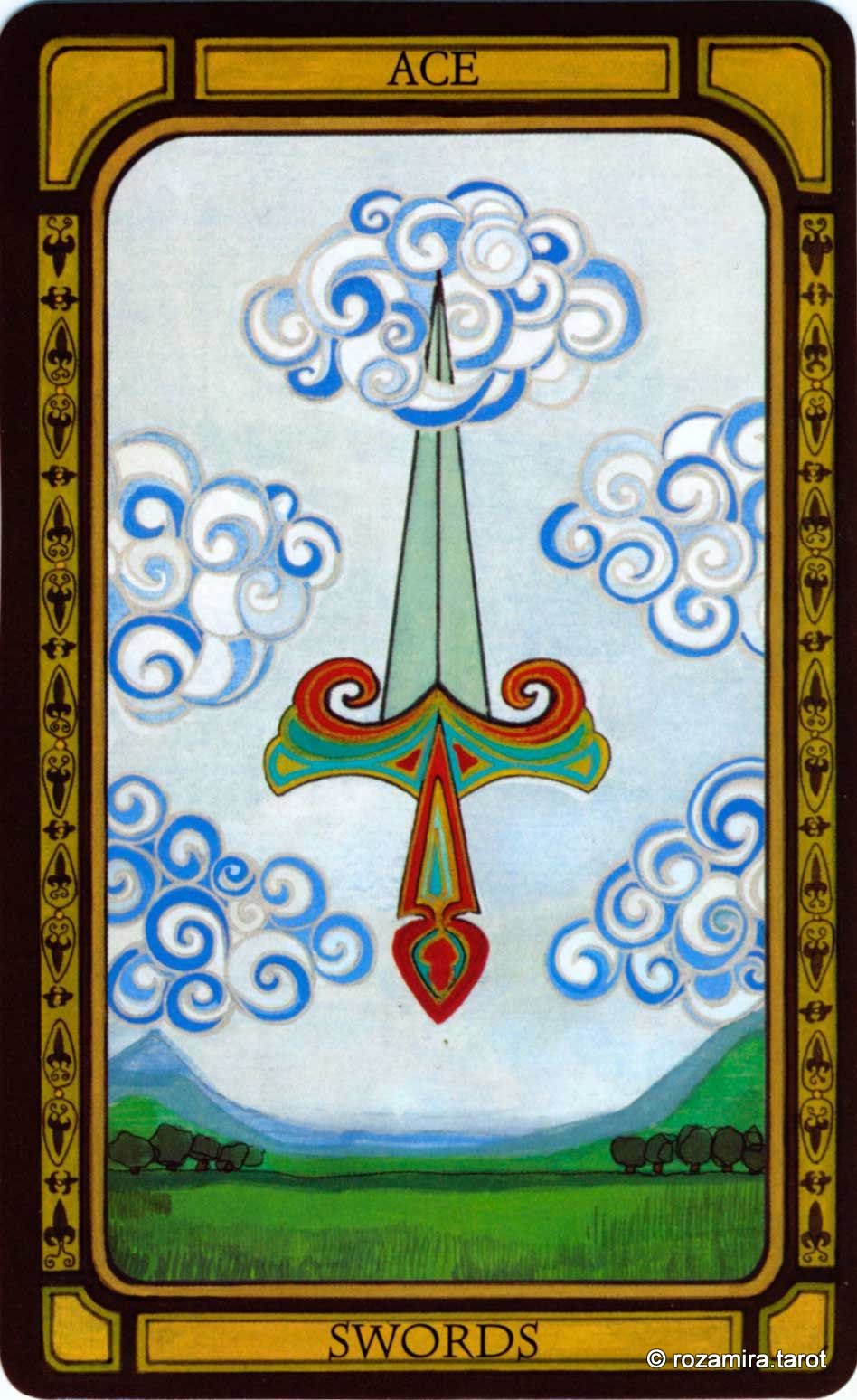 The Golden Tarot (Liz Dean)